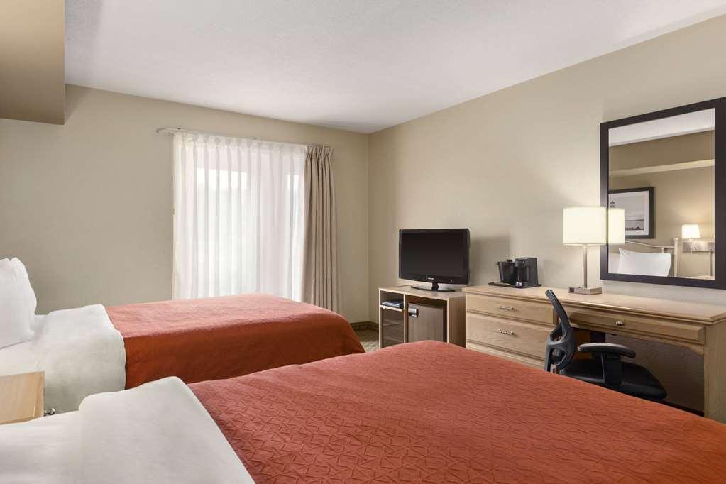 Travelodge Suites By Wyndham Saint John Zimmer foto