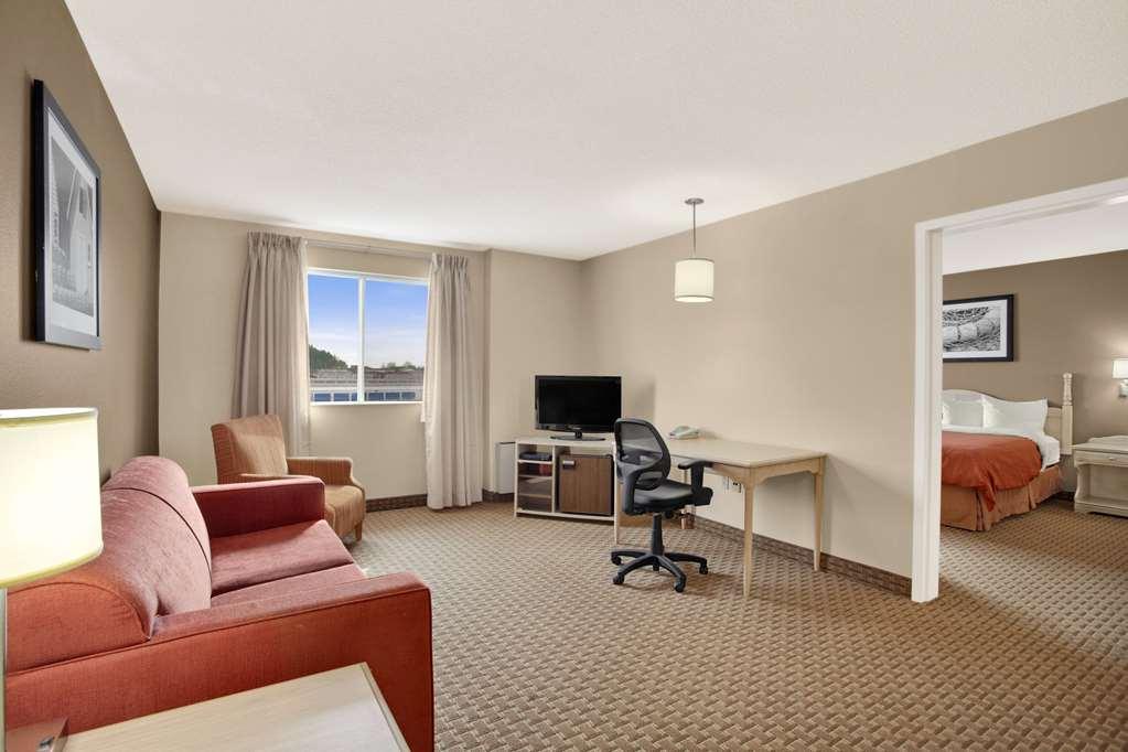 Travelodge Suites By Wyndham Saint John Zimmer foto