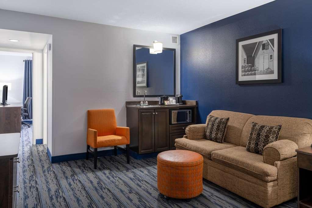Travelodge Suites By Wyndham Saint John Zimmer foto